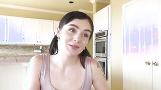 Rosalyn Sphinx - My Daddy Is My Sugar Daddy