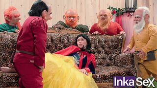 Snow White gets lost in the forest and is fucked by the 7 dwarfs.