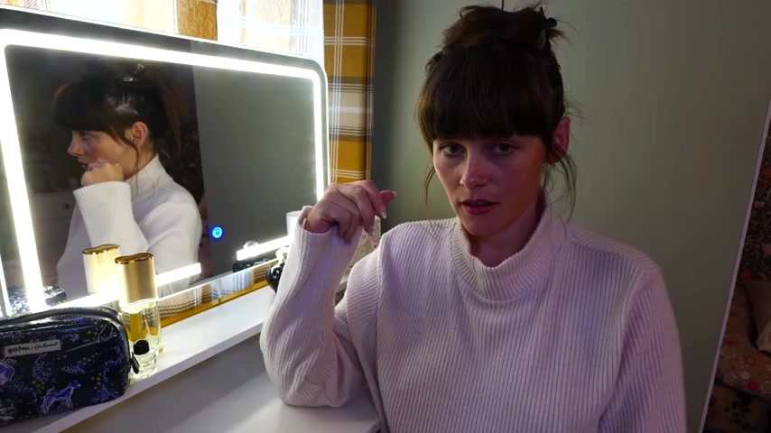 Sydney Harwin - BECOMING A MOMMYFUCKER