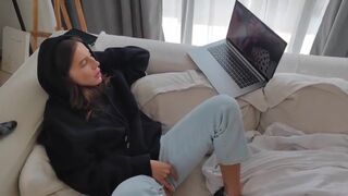 Mira Sangre - Daddy Punished My Asshole for “Masturbation” Jeans