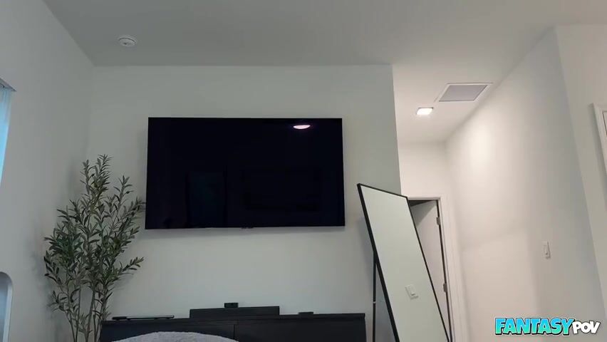 Sharing_A_Bed_With_My_Sis_And_Get_Gets_Horny