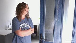 SashaCurves – Home Alone With Your Reluctant Mom