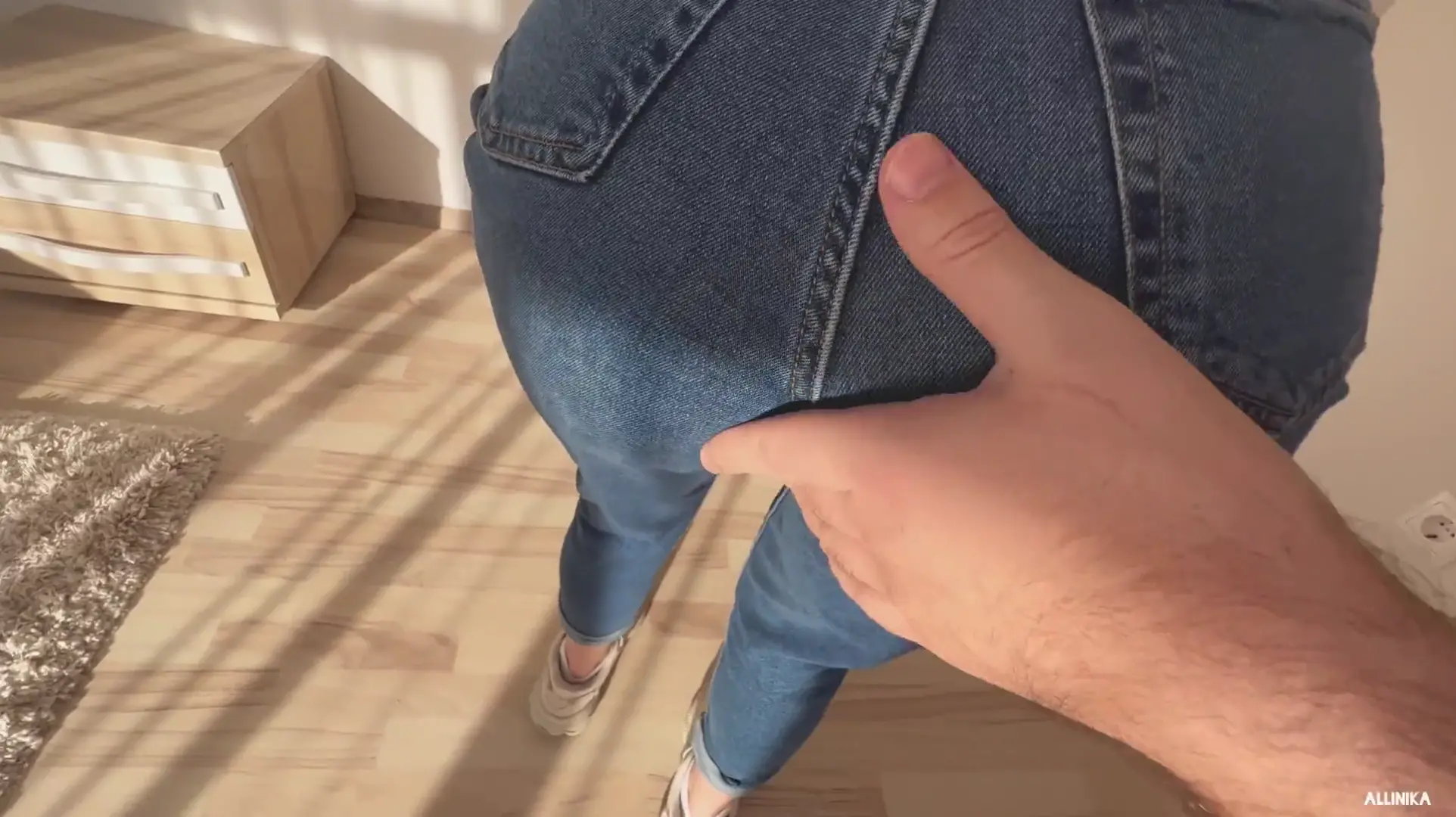 Gave an Ass Massage to a Young Student in Jeans.