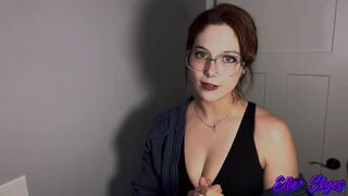Ellie Skyes - The Family Vacation Mom's Desperation