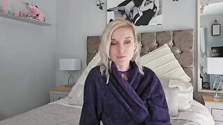 Lexi Snow - You're My Boy But I'm Lonely
