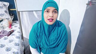 POV- My muslim Hijabi stepsis Caught me Naked, she wants to give me blowjob in 69 with pissing...Clear hindi video