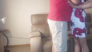 Cute 19 Year Old Get Her First Creampie